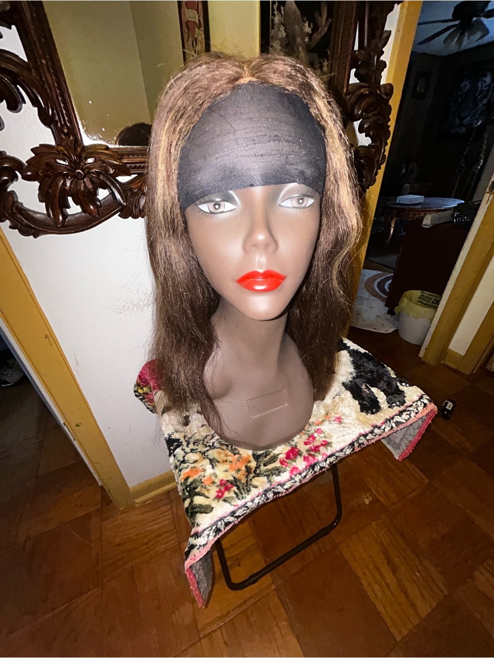 Women’s Brown Straight Wig - Natural Brown